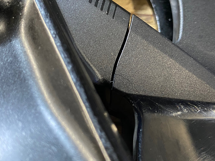KC439 スラム SRAM RIVAL D1 クランクセット 172.5ｍｍ 46/33T ※チェーンリング割れありのためジャンク