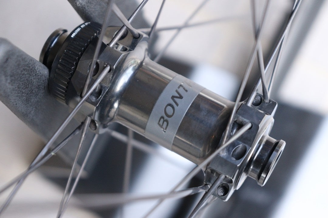 ボントレガー BONTRAGER アイオロス プロ ディスク AEOLUS PRO 37 TLR DISC カーボン チューブレスレディ ホイールセット シマノ11S/12S 21C 【横浜店】