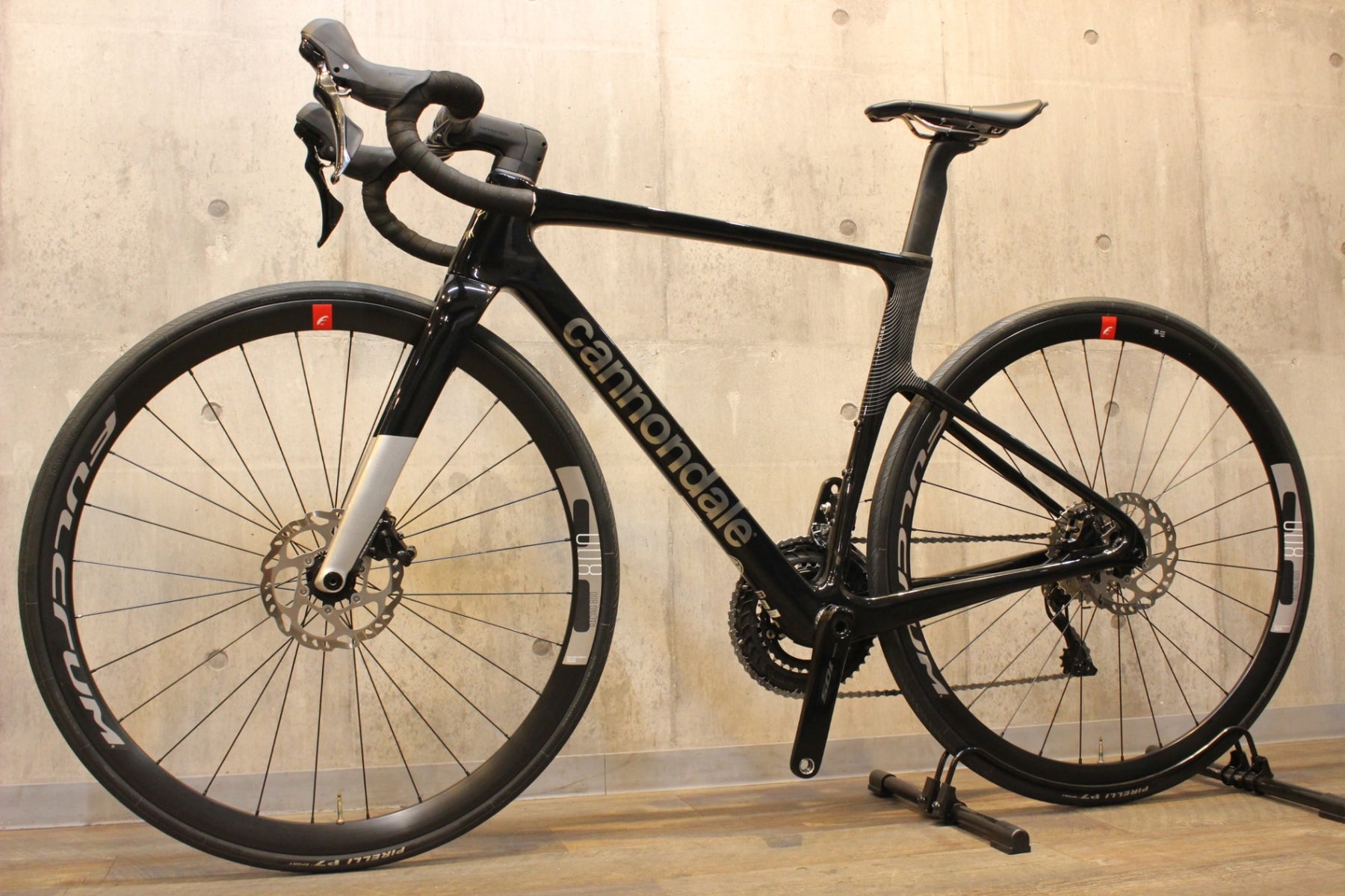 キャノンデール CANNONDALE スーパーシックス エヴォ SUPERSIX EVO 4 キャノンデール CANNONDALE スーパーシックス エヴォ SUPERSIX EVO 4
