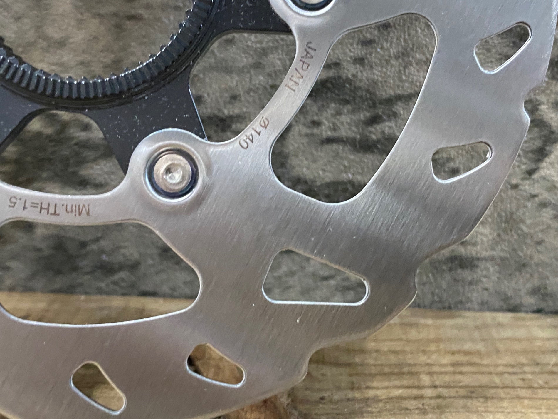 KH542 シマノ SHIMANO SM-RT70 SS ディスクブレーキローター 140mm