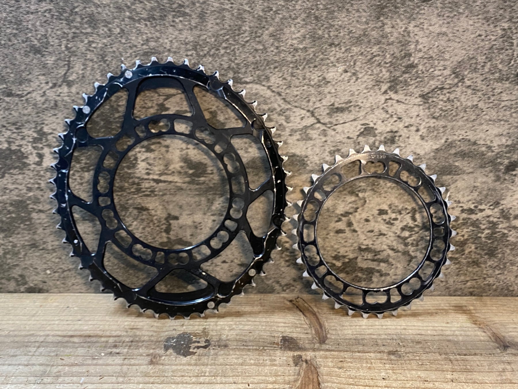 JQ020 ローター ROTOR QRINGS チェーンリング 50/34T 110BCD – BICI