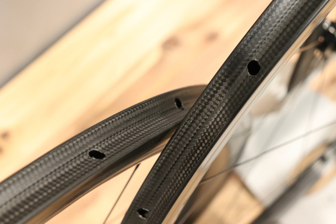 ヴィットリア vittoria キュラーノ QURANO 46 カーボン チューブラー ホイールセット シマノ11S/12S 【仙台店】