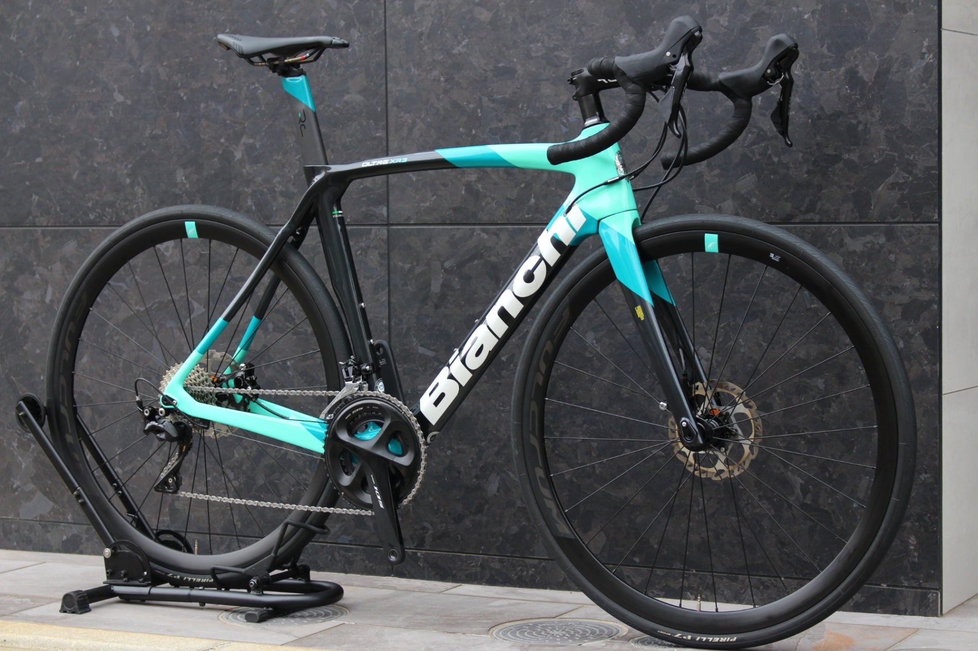 ビアンキ BIANCHI オルトレ OLTRE XR3 DISC 2023モデル 55サイズ