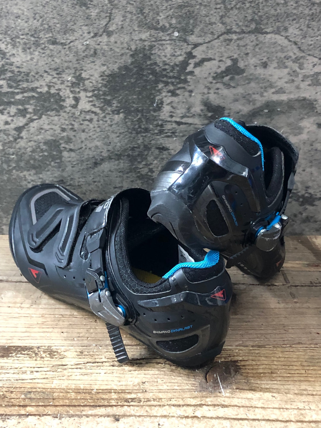 JV456 シマノ SHIMANO SH-R260L ビンディングシューズ 3穴 黒 EU40