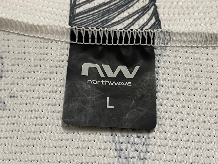 JN877 ノースウェーブ NORTHWAVE 半袖 サイクルジャージ 黒 白 L