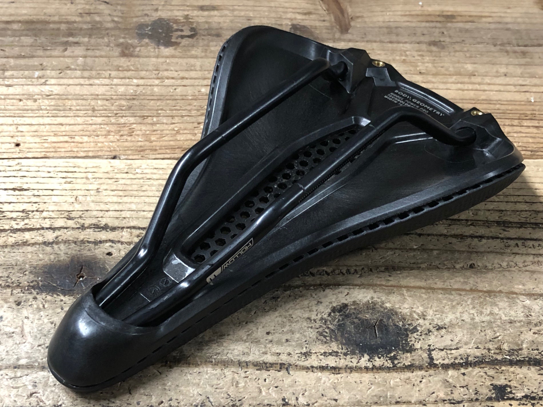 KD830 スペシャライズド SPECIALIZED POWER PRO MIRROR サドル 黒