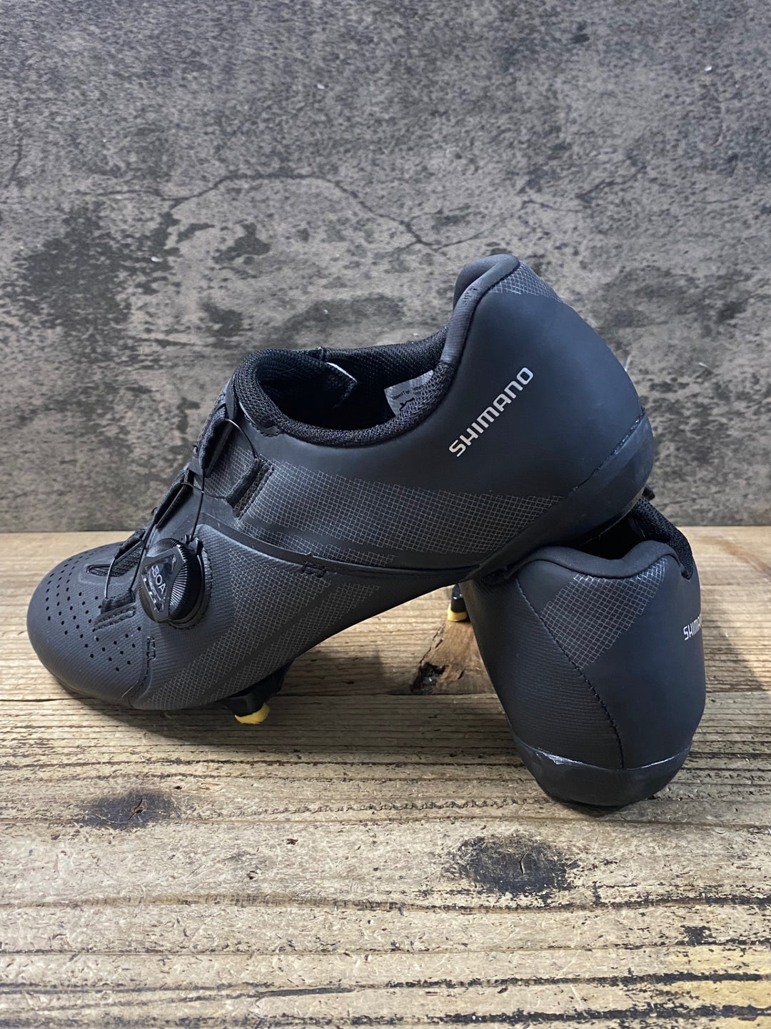 KB187 シマノ SHIMANO RC3 SHRC300M L01S ビンディングシューズ EU40 3穴 黒