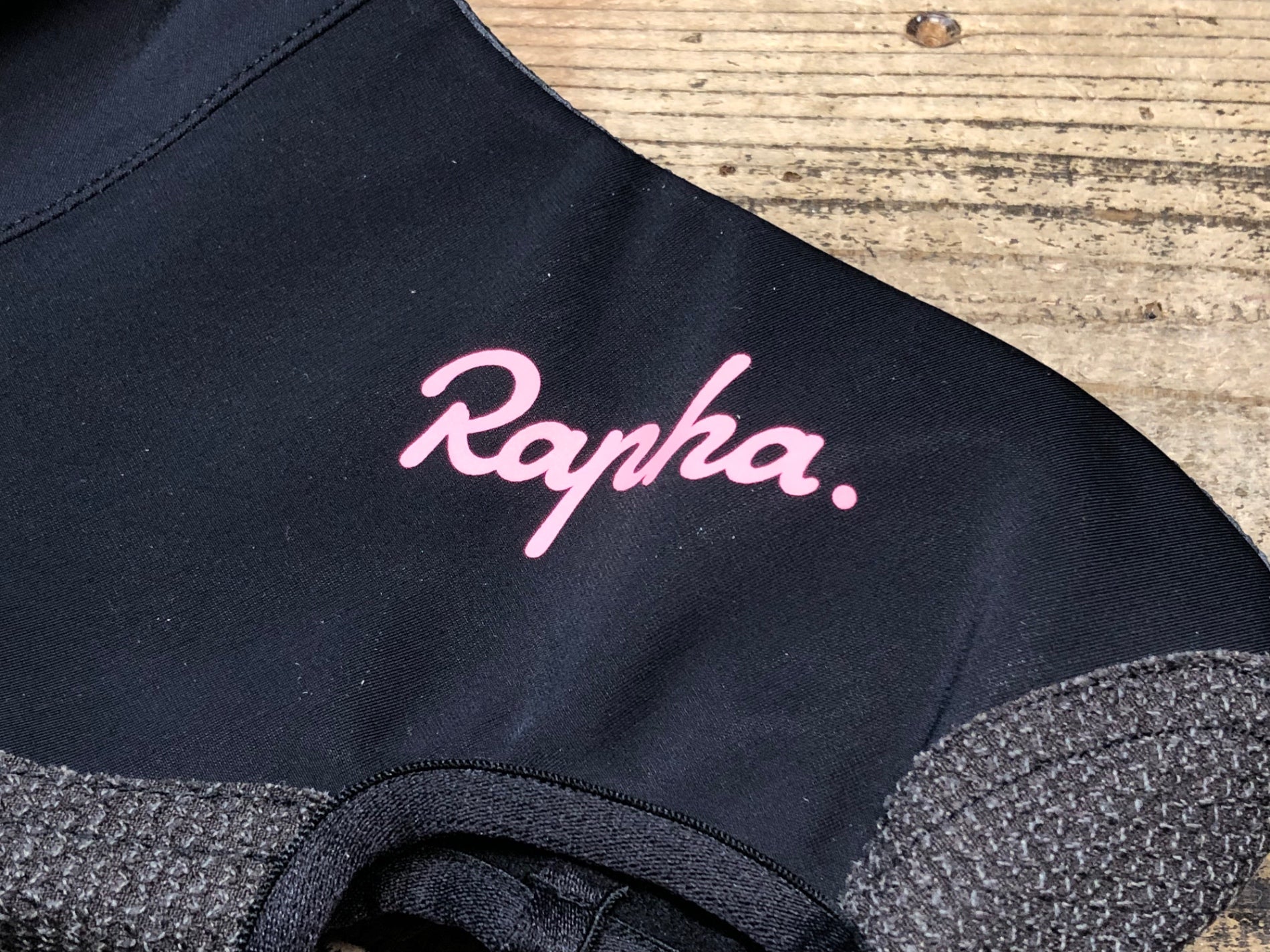 JN719 ラファ Rapha DEEP WINTER OVERSHOES シューズカバー 黒 M 裏