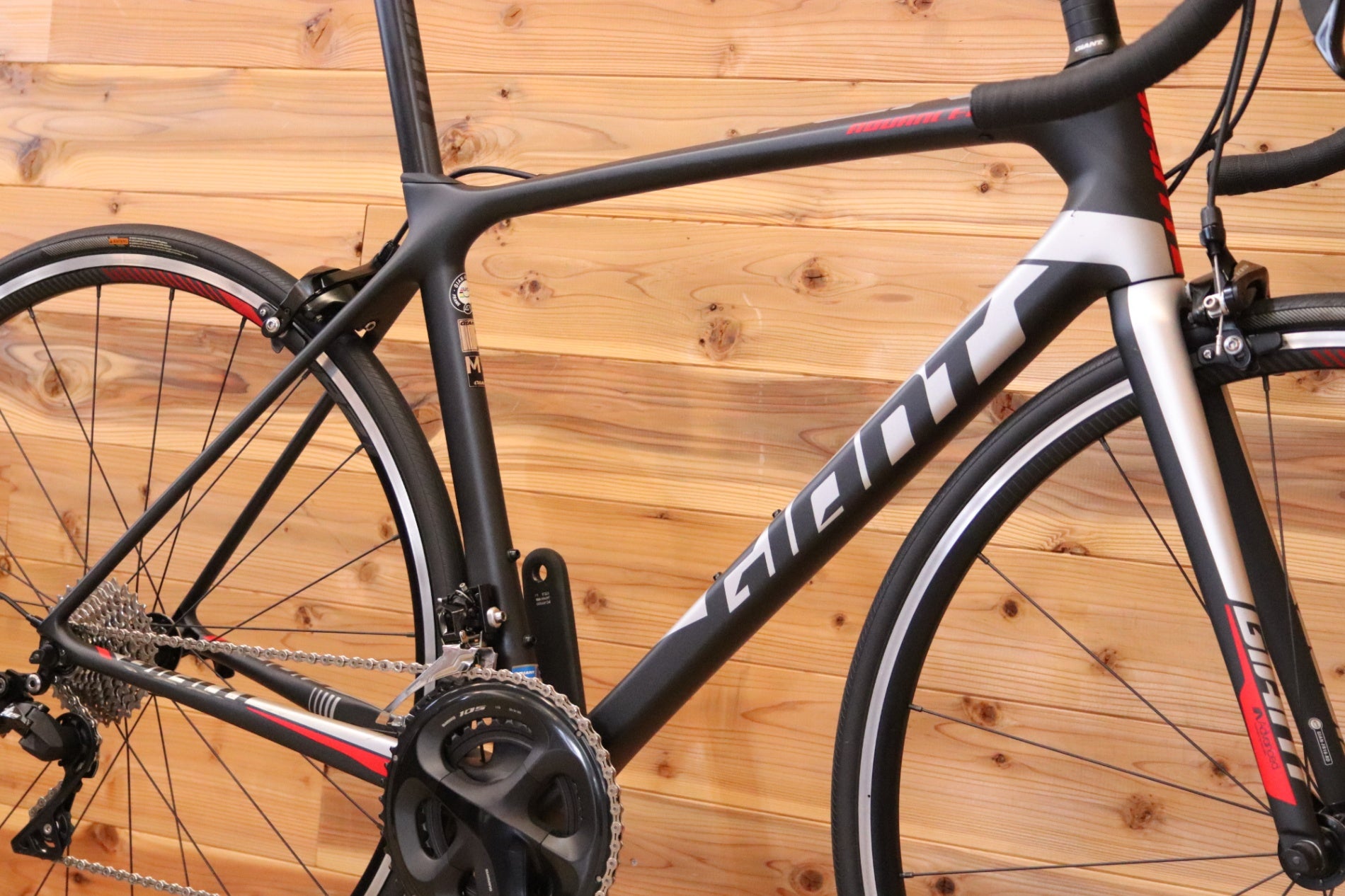 ジャイアント GIANT TCR ADVANCED 2 RIM 2019モデル Mサイズ シマノ