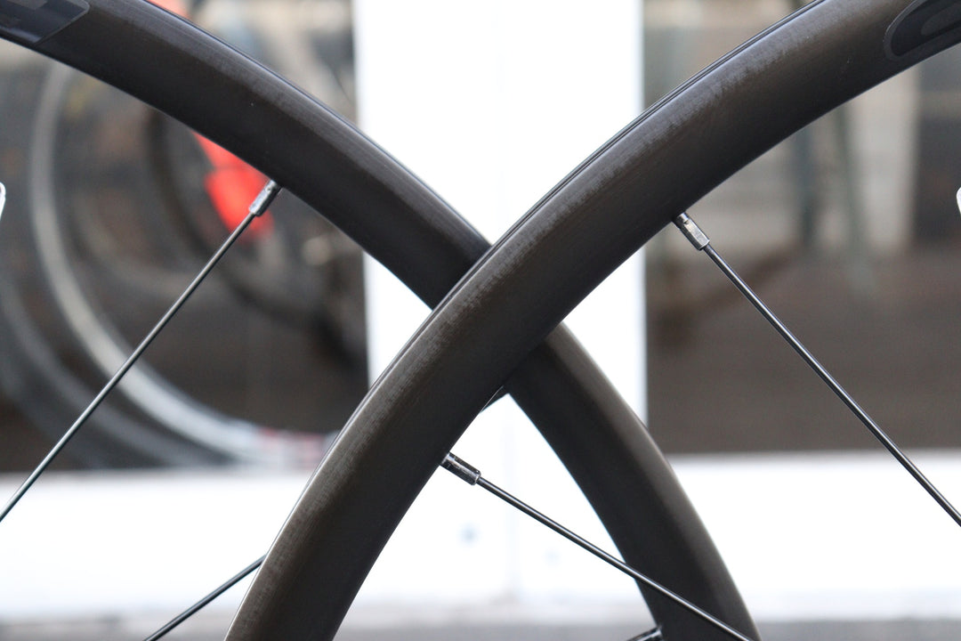 ボントレガー BONTRAGER パラダイム PARADIGM SL DISC アルミ チューブレスレディ ホイールセット シマノ11S/12S 【横浜店】