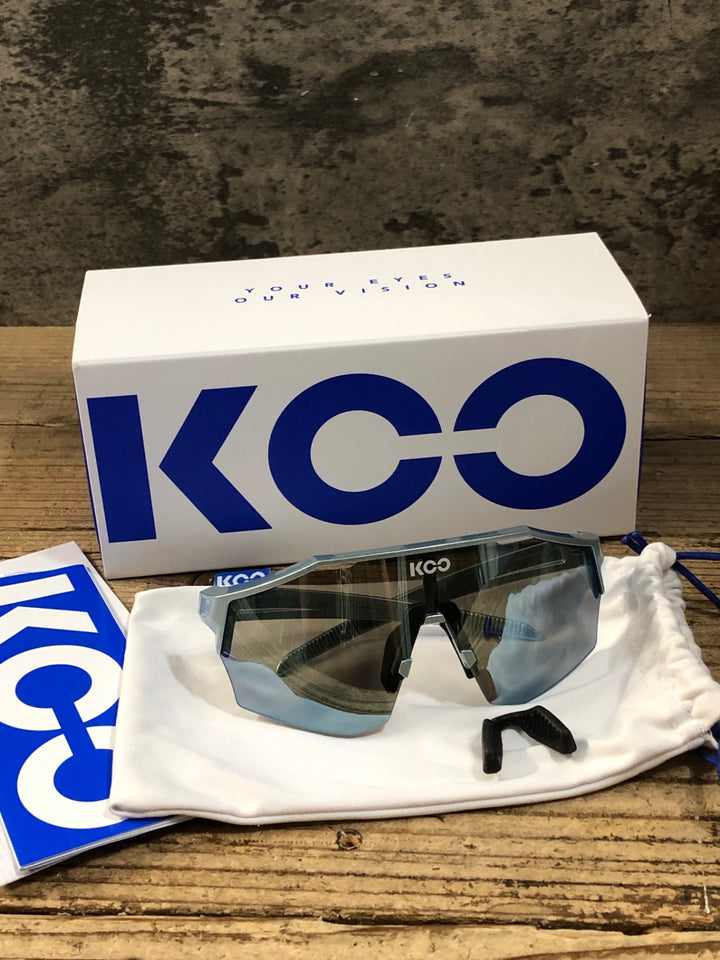 KA584 クー KOO ALIBI サングラス アイウェア メタリックライトブルー