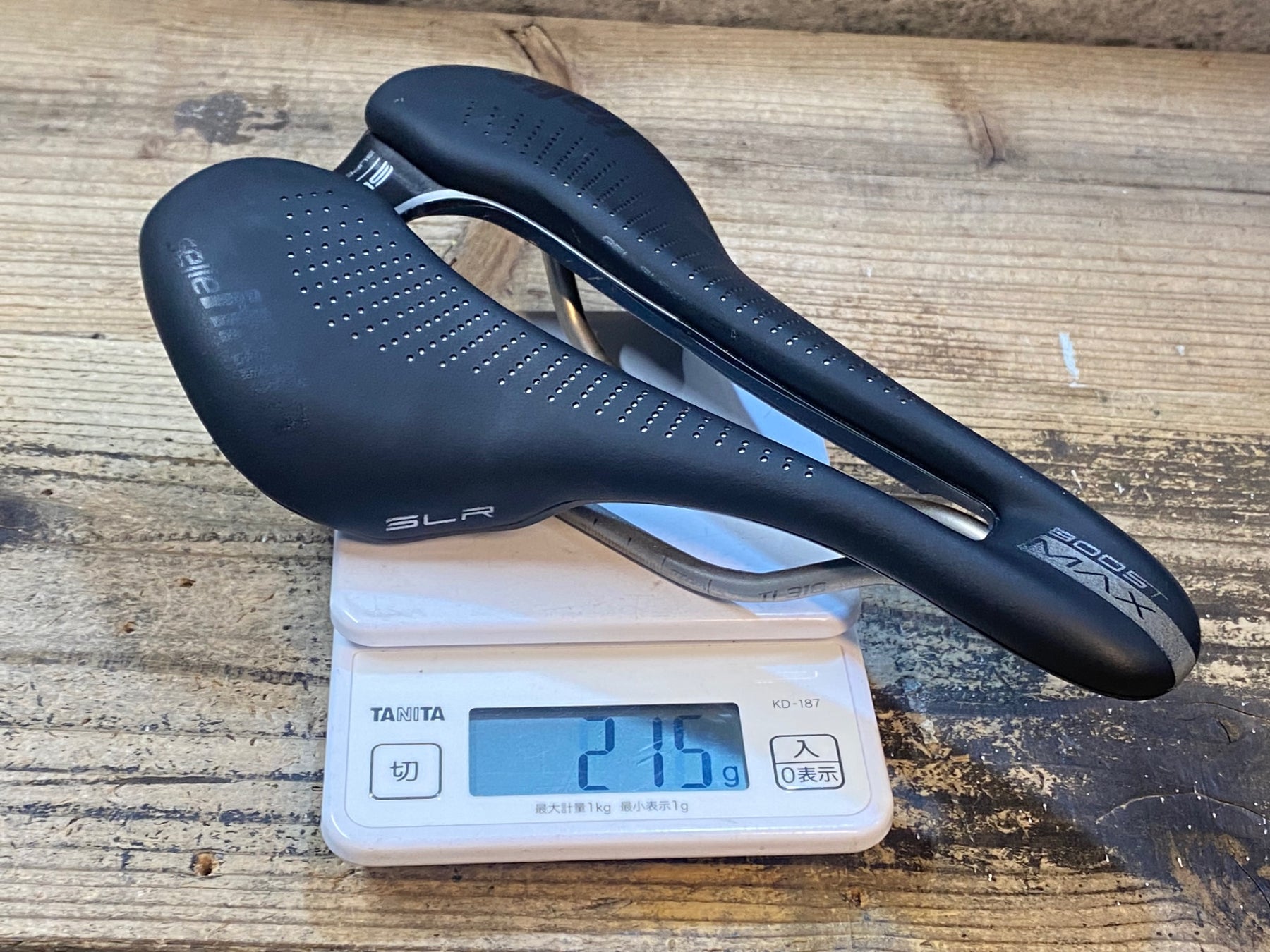 JY027 セライタリア selle italia SLR BOOST MAX サドル Ti316レール