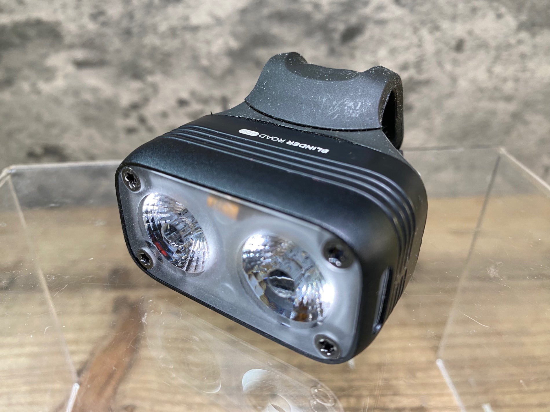 IT618 ノグ KNOG BLINDER ROAD 400 フロントライト – BICI AMORE