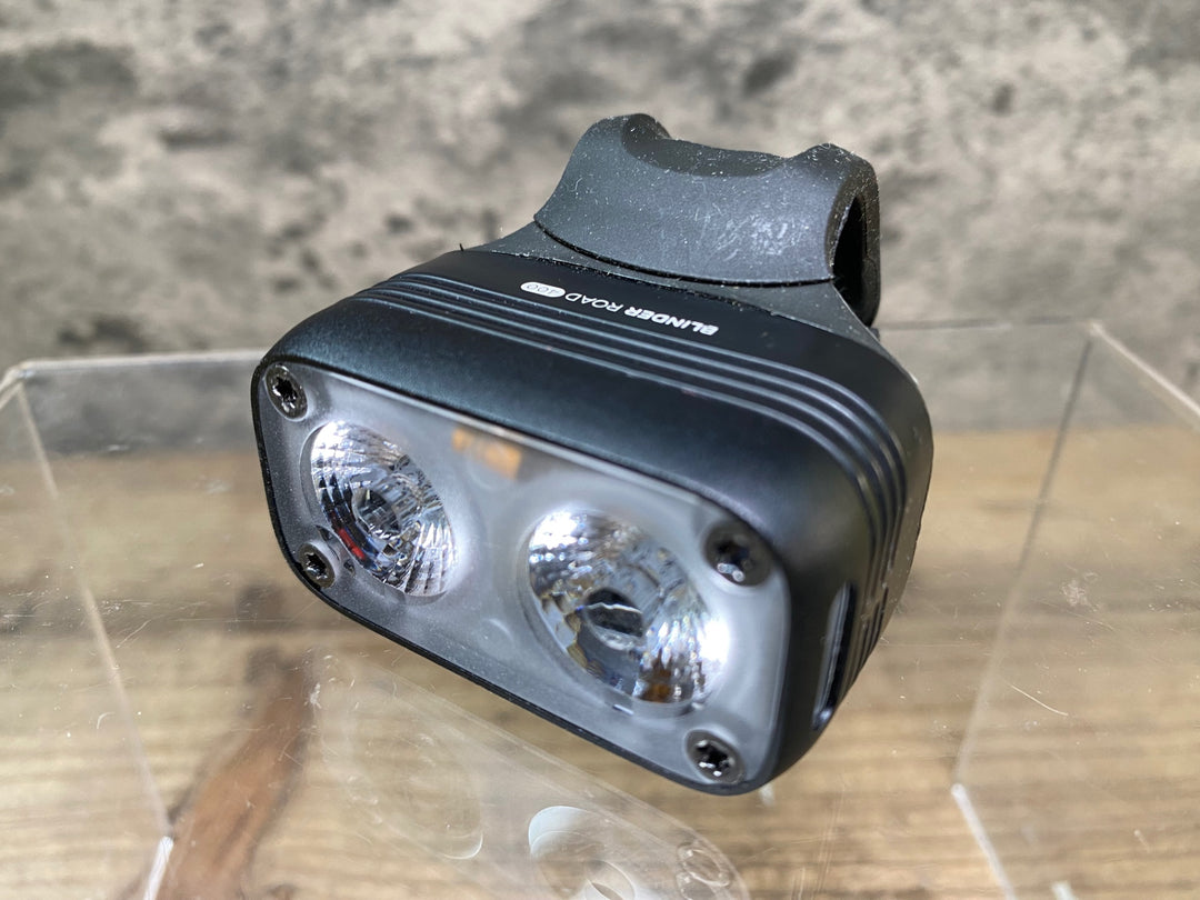 IT618 ノグ KNOG BLINDER ROAD 400 フロントライト