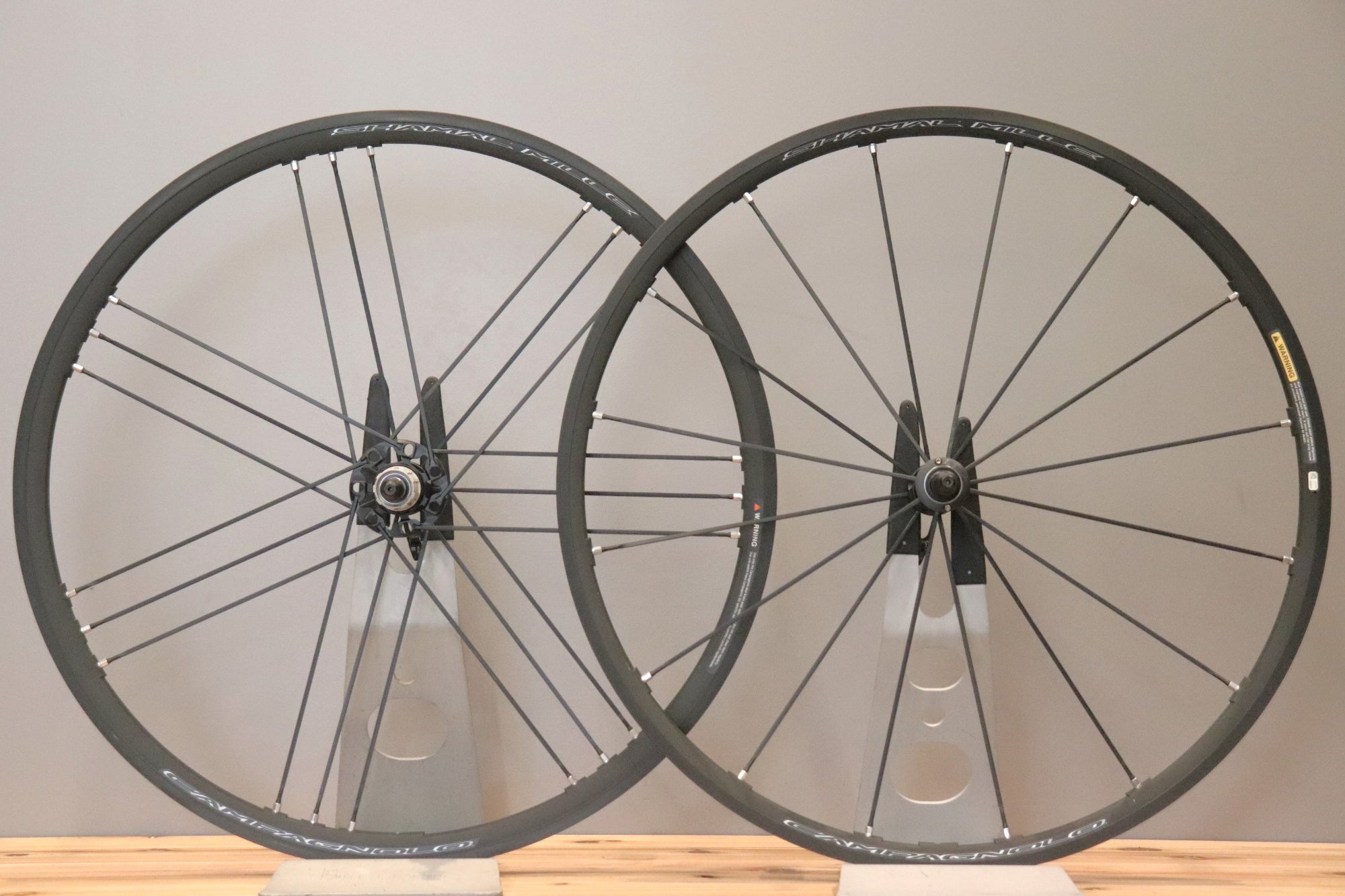 カンパニョーロ CAMPAGNOLO シャマルミレ SHAMAL MILLE アルミ