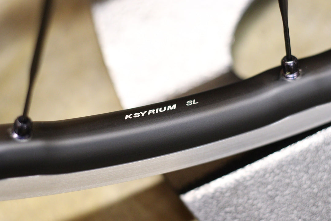 マヴィック MAVIC キシリウム KSYRIUM SL UST アルミ チューブレスレディ ホイールセット シマノ12/11S ワイドリム 19C【立川店】