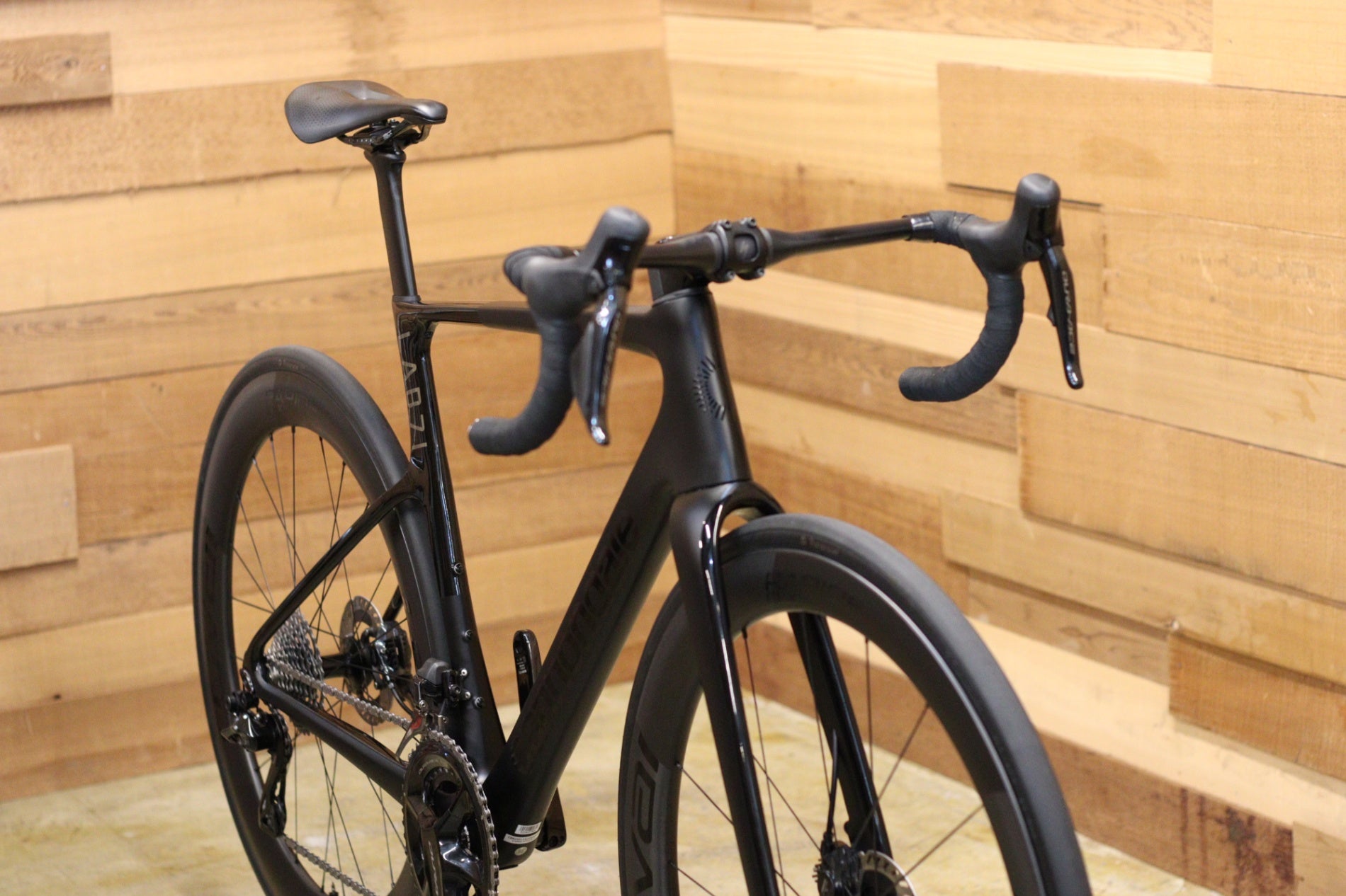 キャノンデール CANNONDALE スーパーシックス エヴォ SUPERSIX EVO