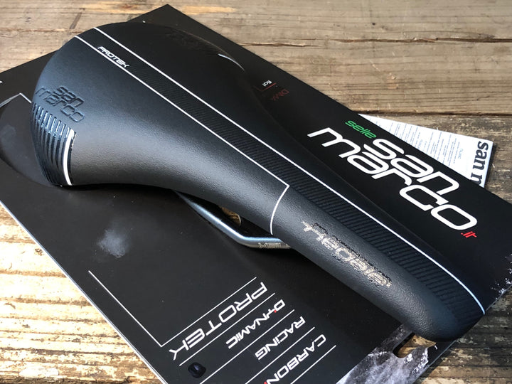 JR313 サンマルコ san marco Regale RACiNG PROTEK サドル 黒白 NARROW XSiLiTE レール