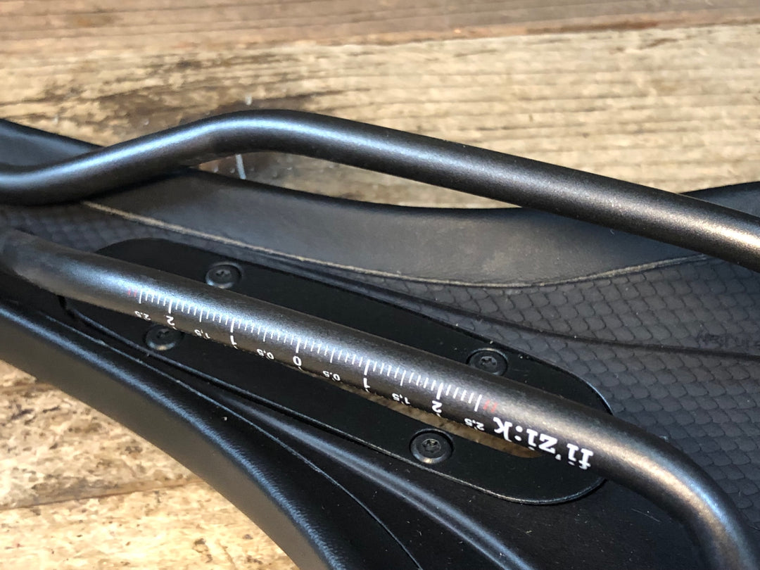 JQ753 フィジーク fizik アリオネ ARIONE R3 OPEN サドル Regular 黒 kium