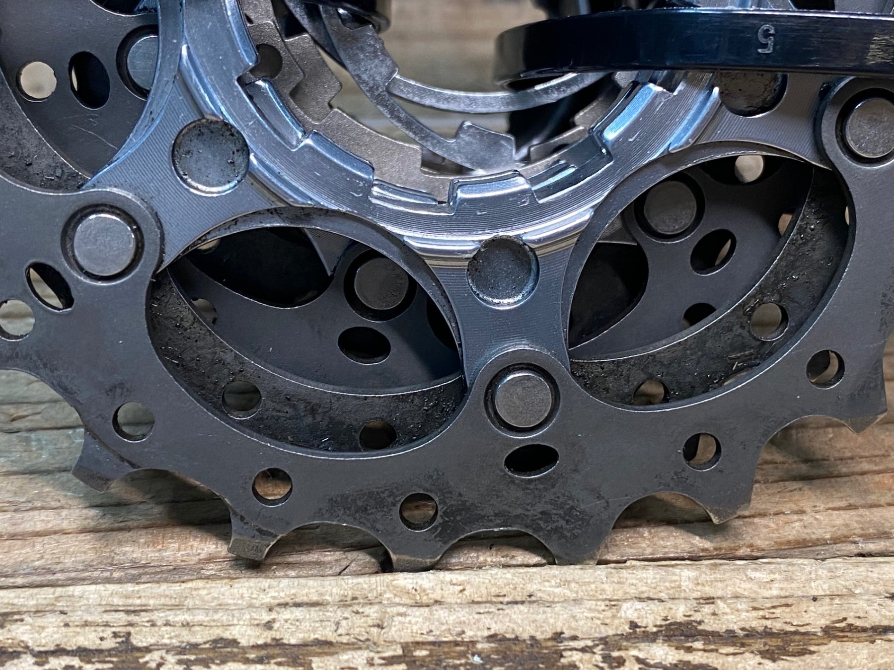 7900 デュラエース　スプロケット シマノ（SHIMANO） CS-7900 カセットスプロケット 10S 11-25T 11-28T
