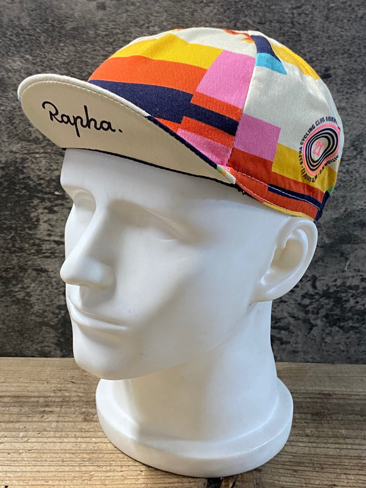 KD253 ラファ Rapha RCC ANNUAL CAP サイクルキャップ ベージュ 総柄 ワンサイズ