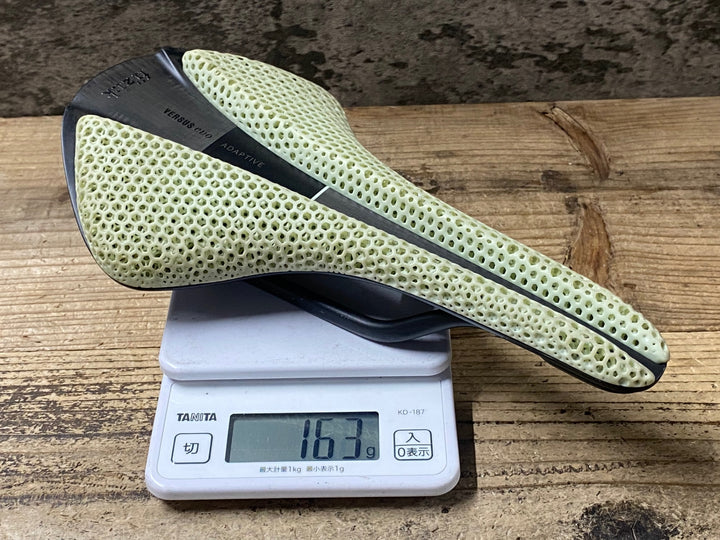 KI607 フィジーク fizik VERSUS EVO ANTARES 00 ADAPTIVE サドル LARGE 146mm カーボンレール 白