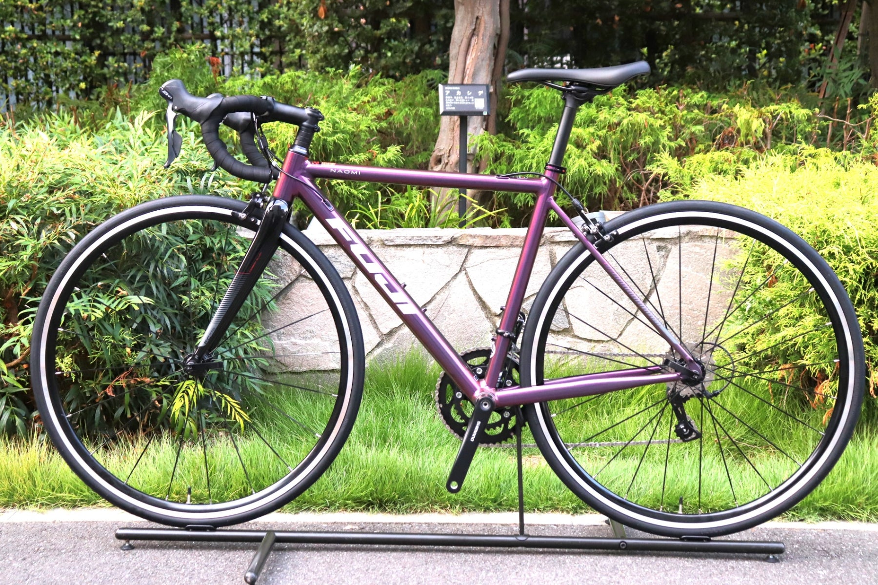 フジ FUJI ナオミ NAOMI 2023モデル 49サイズ シマノ ソラ R3000 9S 