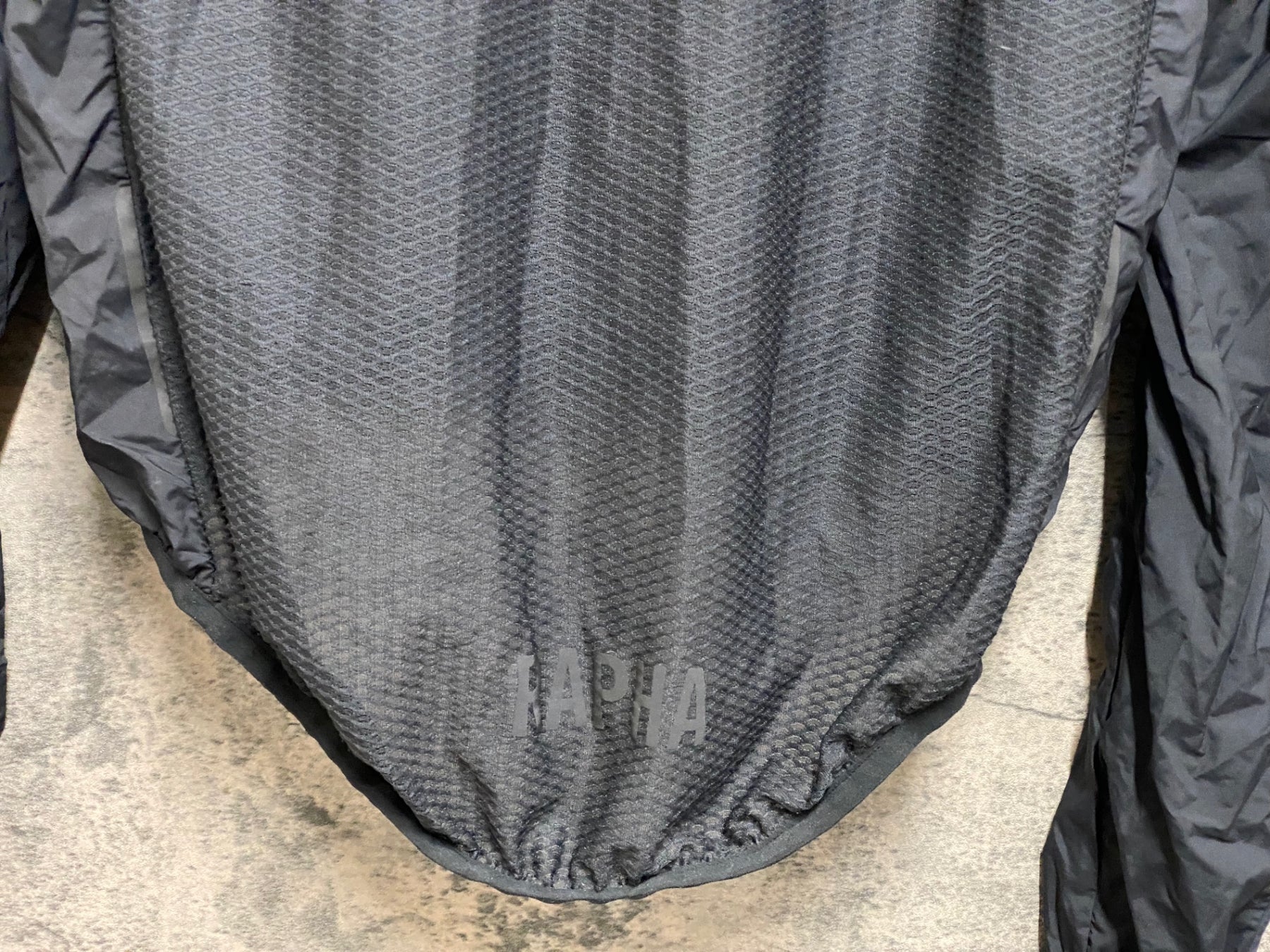 JP204 ラファ Rapha PRO TEAM LIGHT WEIGHT WIND JACKET 長袖 ウインド