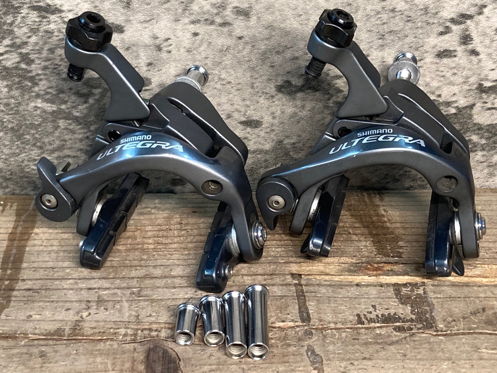 JH692 シマノ SHIMANO アルテグラ ULTEGRA BR-6800 キャリパーブレーキ