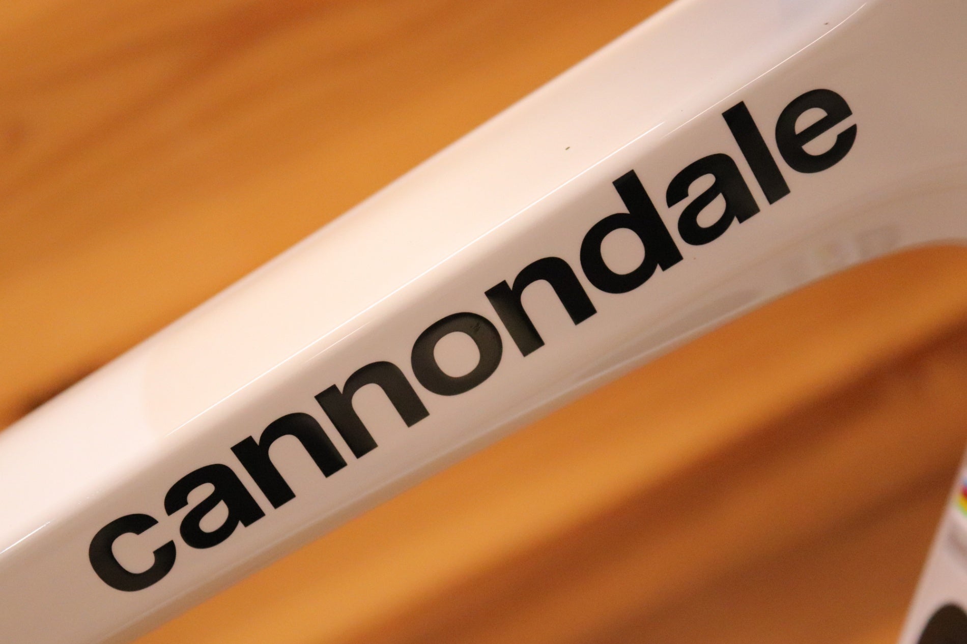 未走行で入荷！ キャノンデール CANNONDALE スーパーシックス SUPERSIX