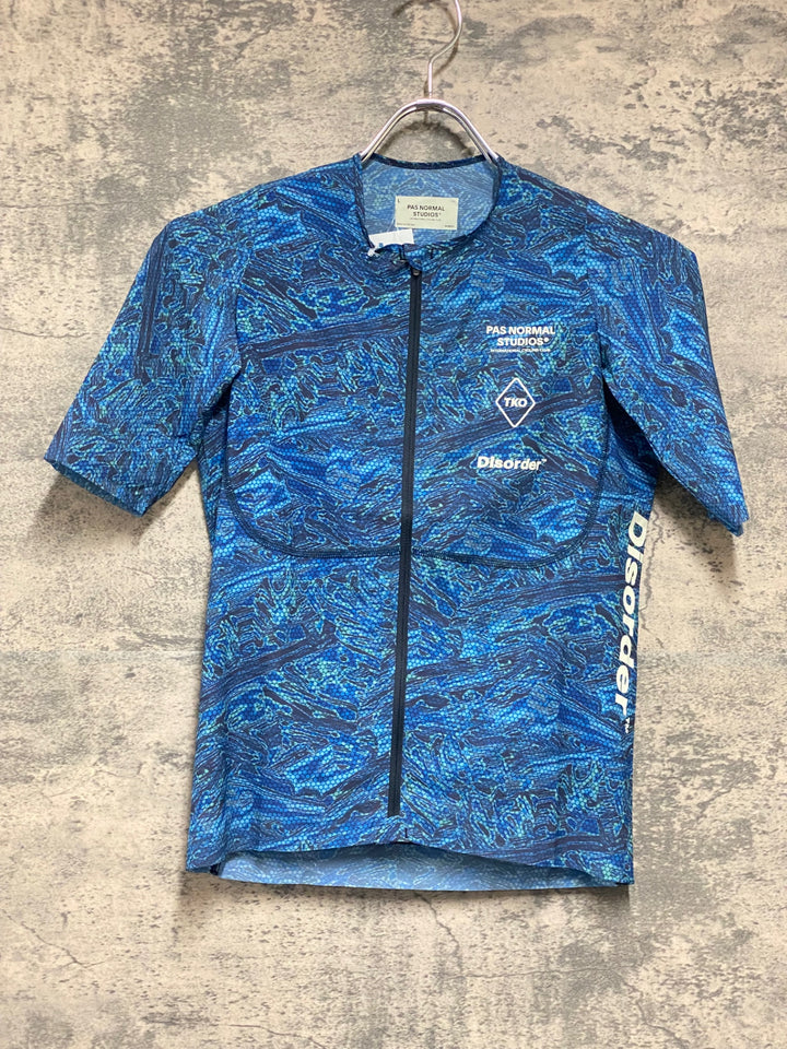 KJ305 パスノーマルスタジオ PAS NORMAL STUDIOS Women's T.K.O. Mechanism Pro Jersey 半袖 サイクルジャージ 青カモ L