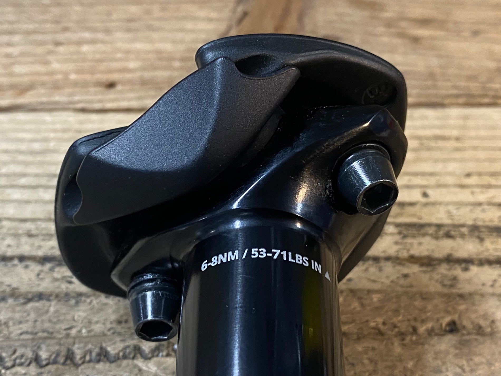 JN632 ジャイアント GIANT CONTACT SWITCH AT SEATPOST ドロッパー
