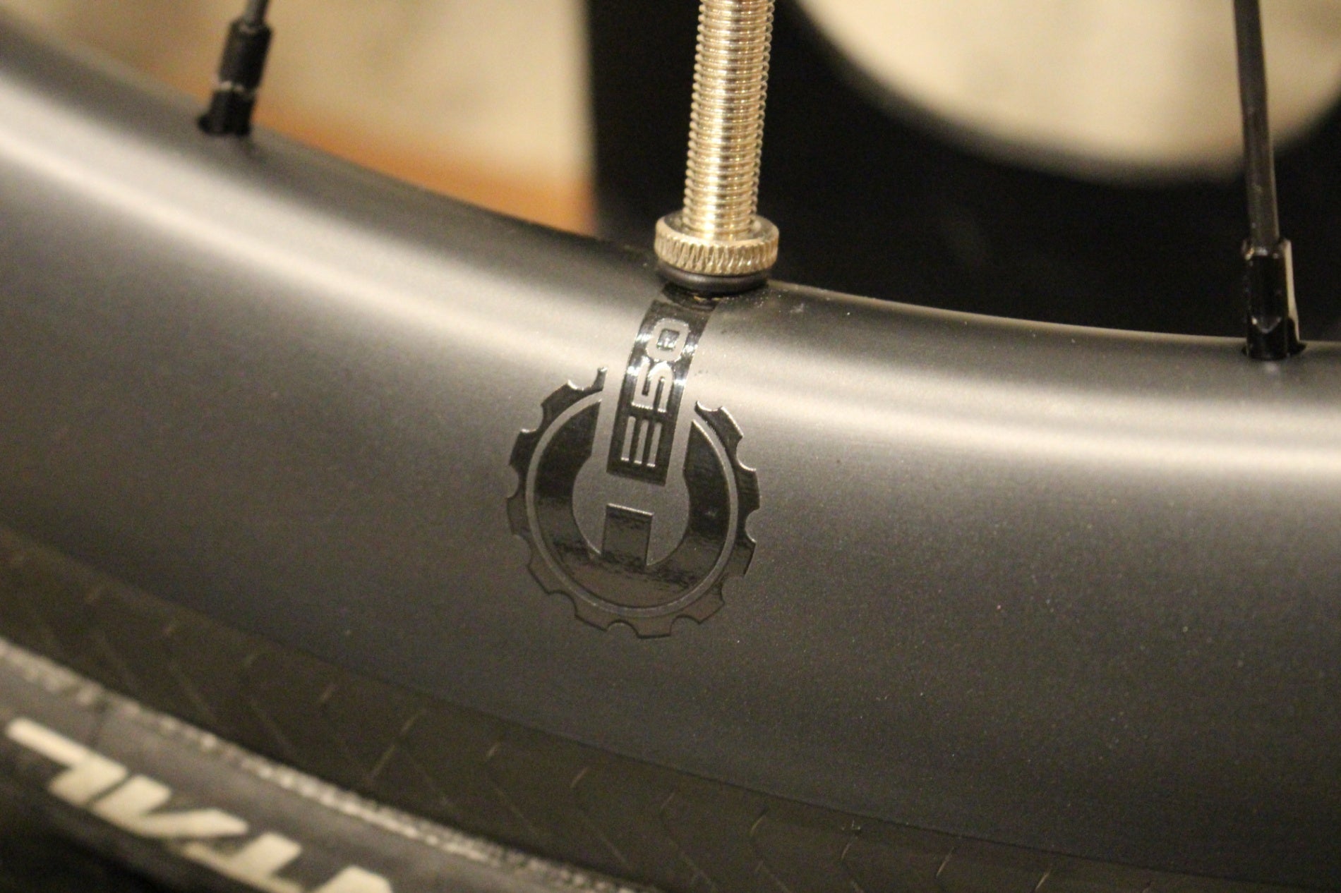 エリートホイールズ ELITEWHEELS Marvel 50V カーボン チューブレス