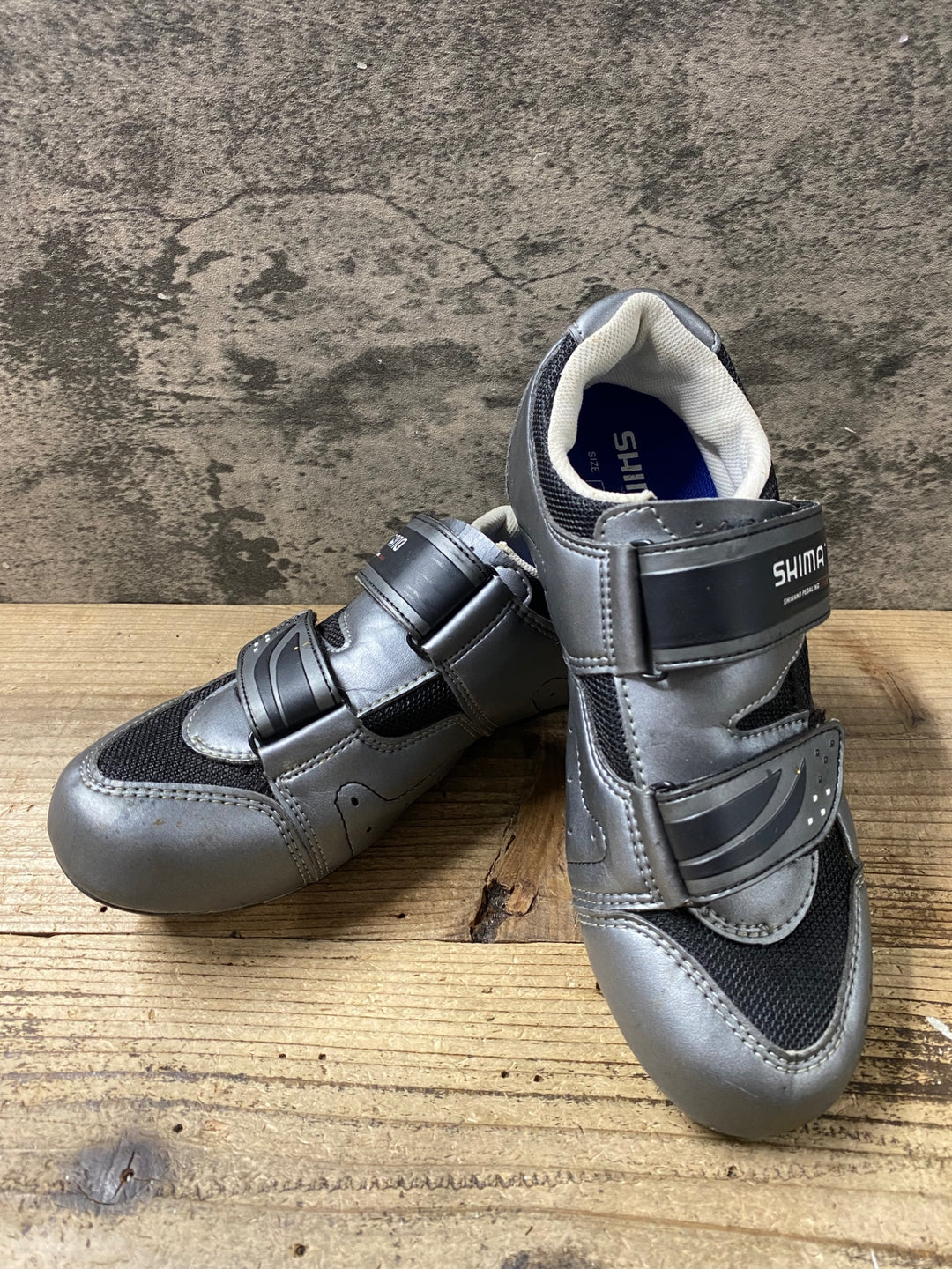 KB089 シマノ SHIMANO RT31 SH-RT31 ビンディングシューズ 2穴 グレー EU40