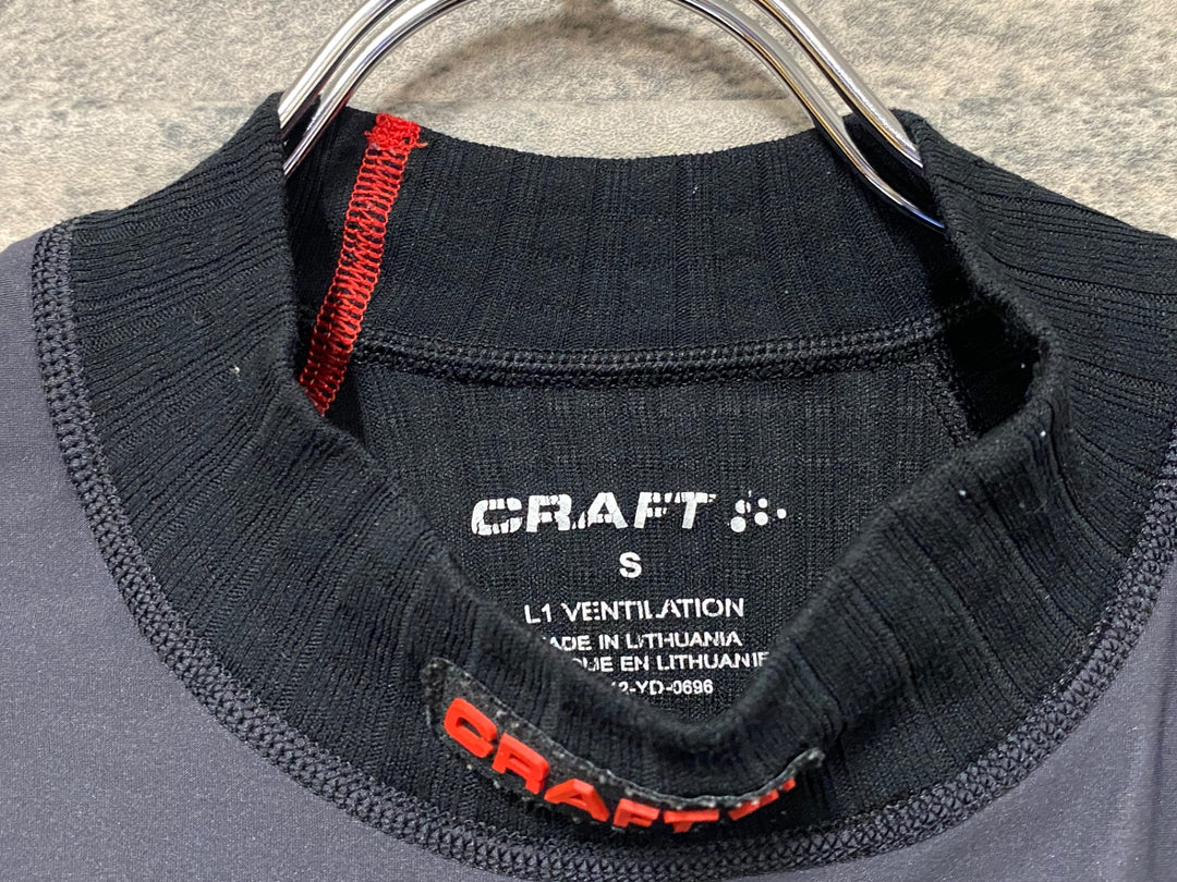 KH115 クラフト CRAFT 長袖 ベースレイヤー グレー 黒 S GORE WINDSTOPPER