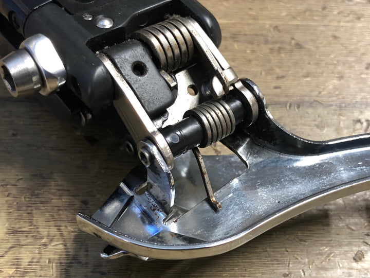 KI063 シマノ SHIMANO アルテグラ ULTEGRA FD-R8050 直付 フロントディレイラー Di2 電動 動作確認済
