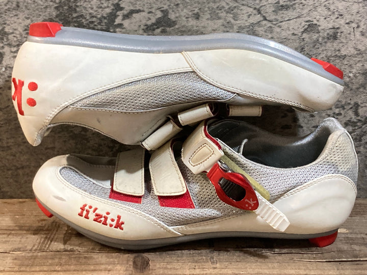 KD065 フィジーク fizik R5B UOMO ロードシューズ SPD-SL対応 インソール無し EU40.5相当