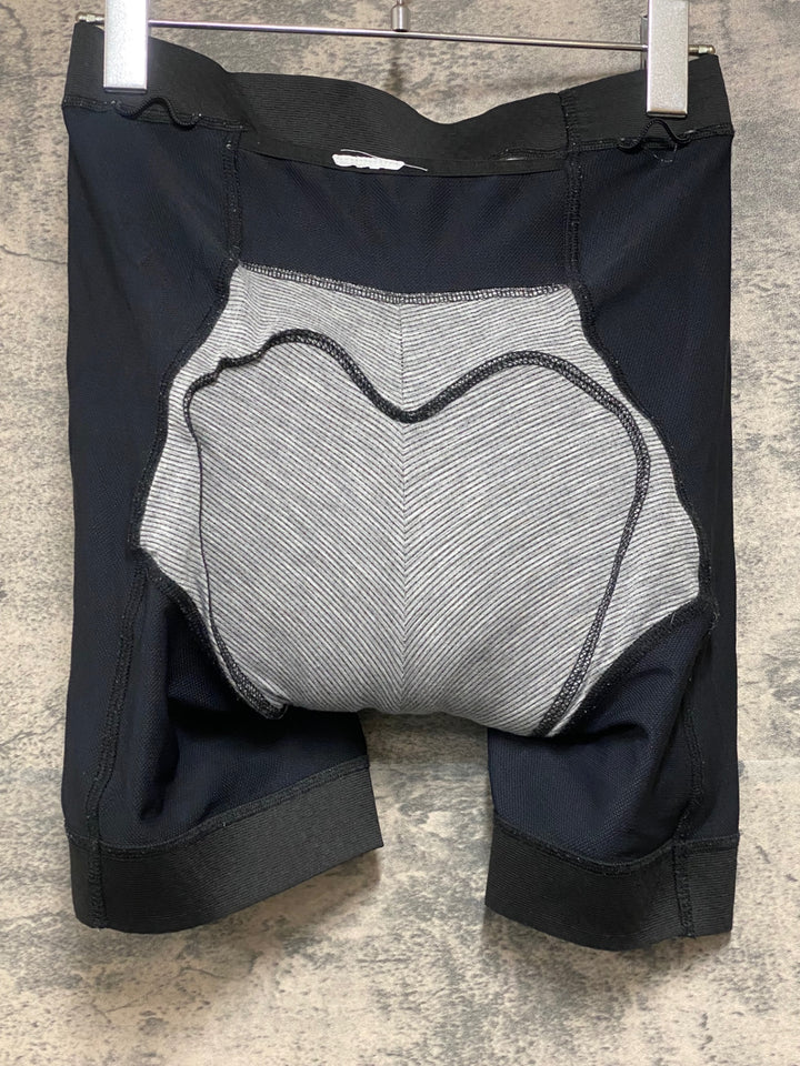 JL106 イザドア Isadore インナーパンツ 黒 グレー XS