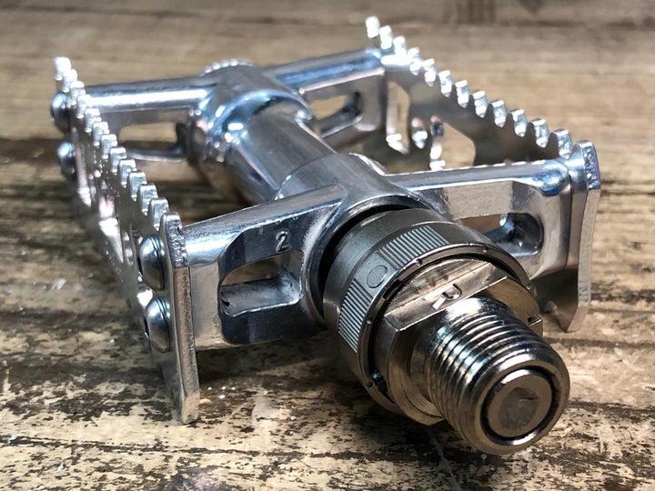 JD758 三ヶ島製作所 MKS SYLVAN Stream Ezy Superior フラットペダル シルバー 着脱式