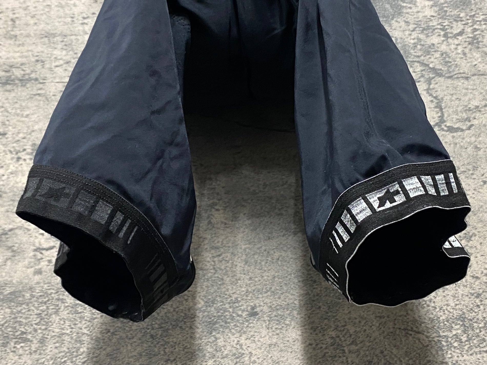JV152 アソス ASSOS FI.13 S5 ビブショーツ 黒 L – BICI AMORE ONLINE