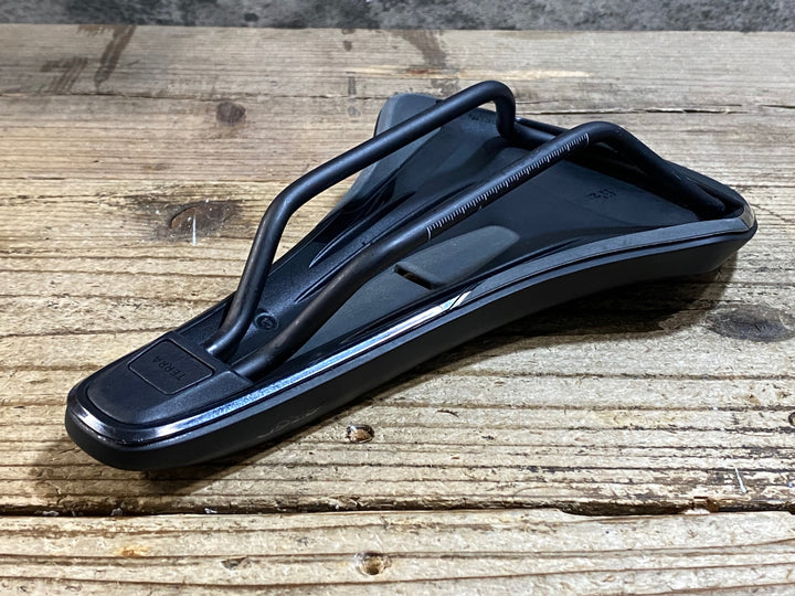 KC297 フィジーク fizik TERRA ARGO X5 サドル 黒 140mm S-Alloyレール
