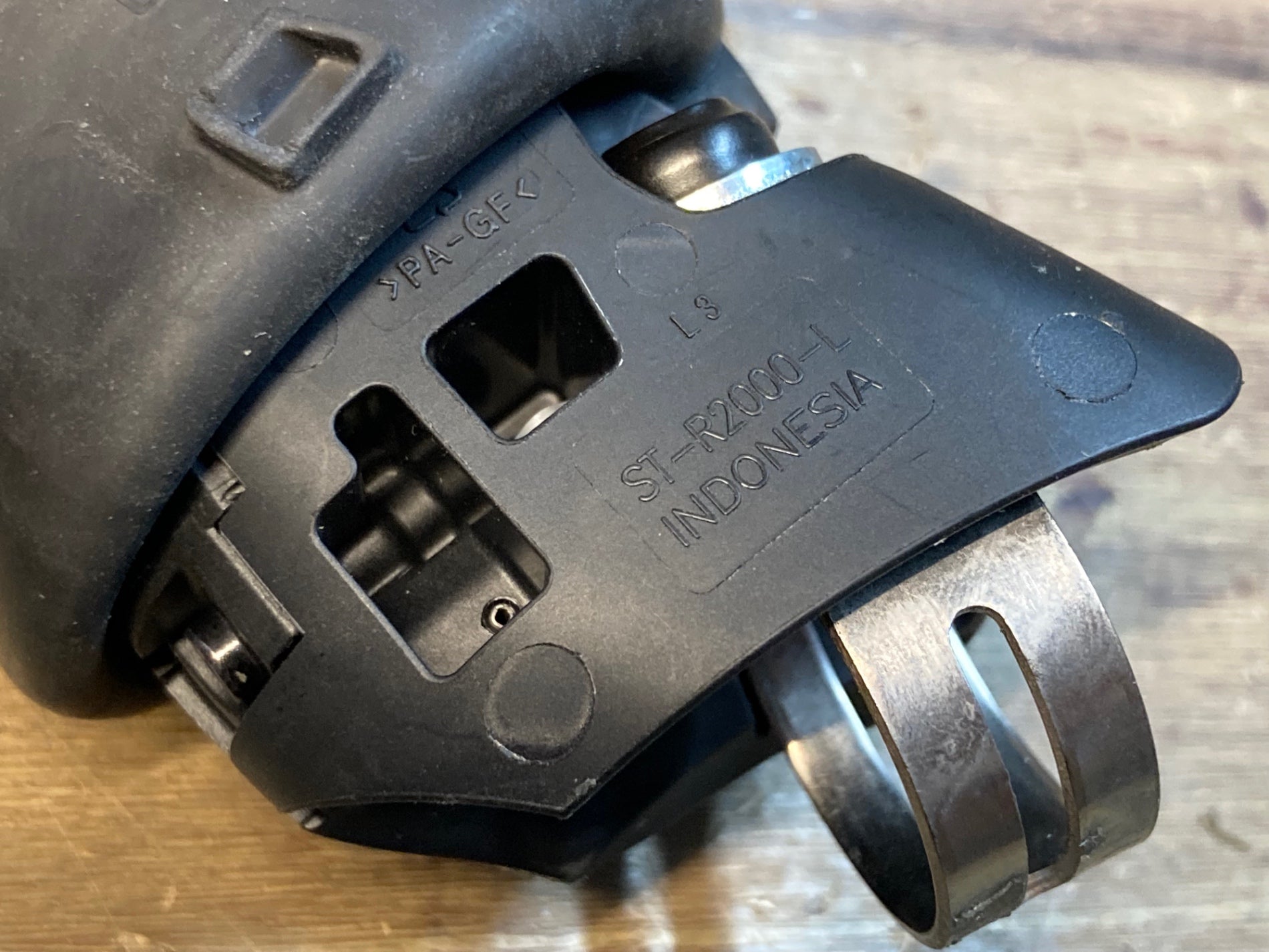 JI194 シマノ SHIMANO クラリス Claris ST-R2000 STIレバー 2x8S