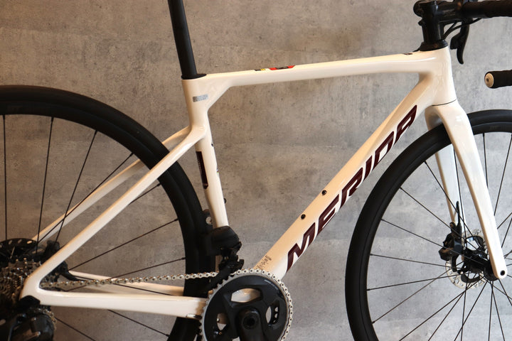 決算SALE メリダ MERIDA スクルトゥーラ SCULTURA 8000 2025モデル XSサイズ SRAM FORCE e-Tap AXS 12S カーボン ロードバイク 【さいたま浦和店】