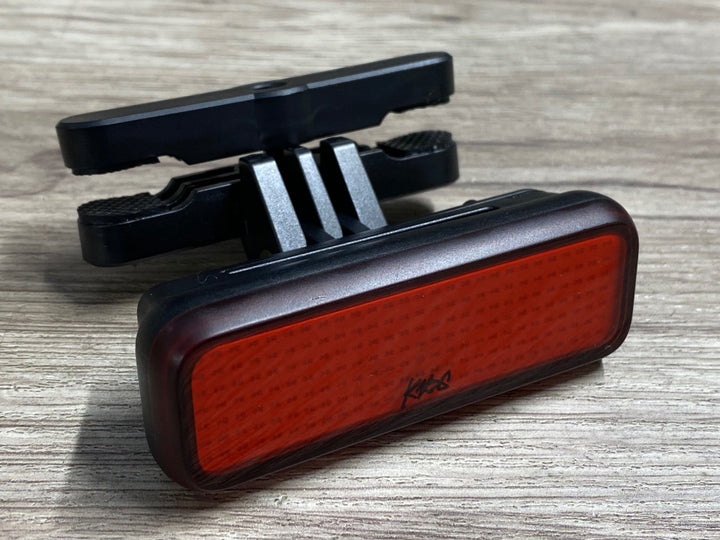 KQ698 ノグ KNOG BLINDER LINK リアライト 点灯確認済み