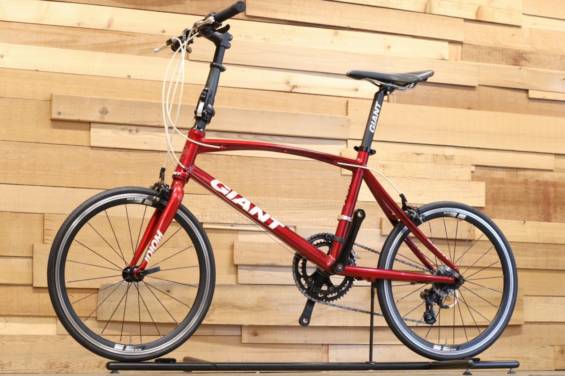 ジャイアント GIANT イディオム IDIOM 1 2013 Mサイズ シマノ ソラ
