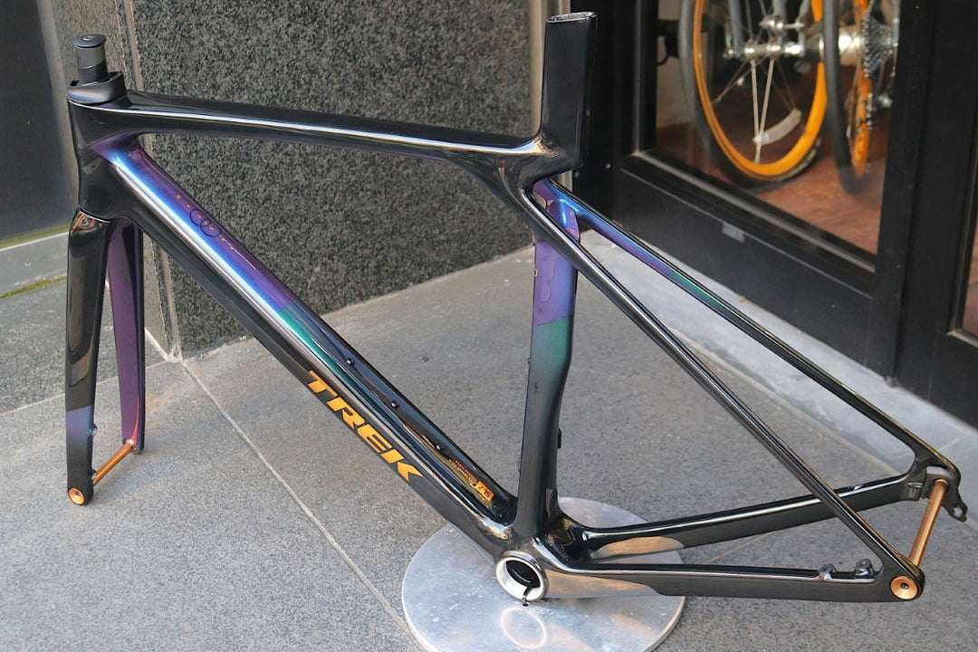 トレック TREK マドン MADONE SL7 GEN8 2025モデル Mサイズ カーボン ディスク ロードバイク フレームセット 【東京南麻布店】