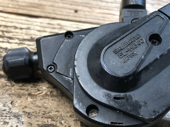 JT399 シマノ SHIMANO ZEE SL-M640 右 シフトレバー 10S
