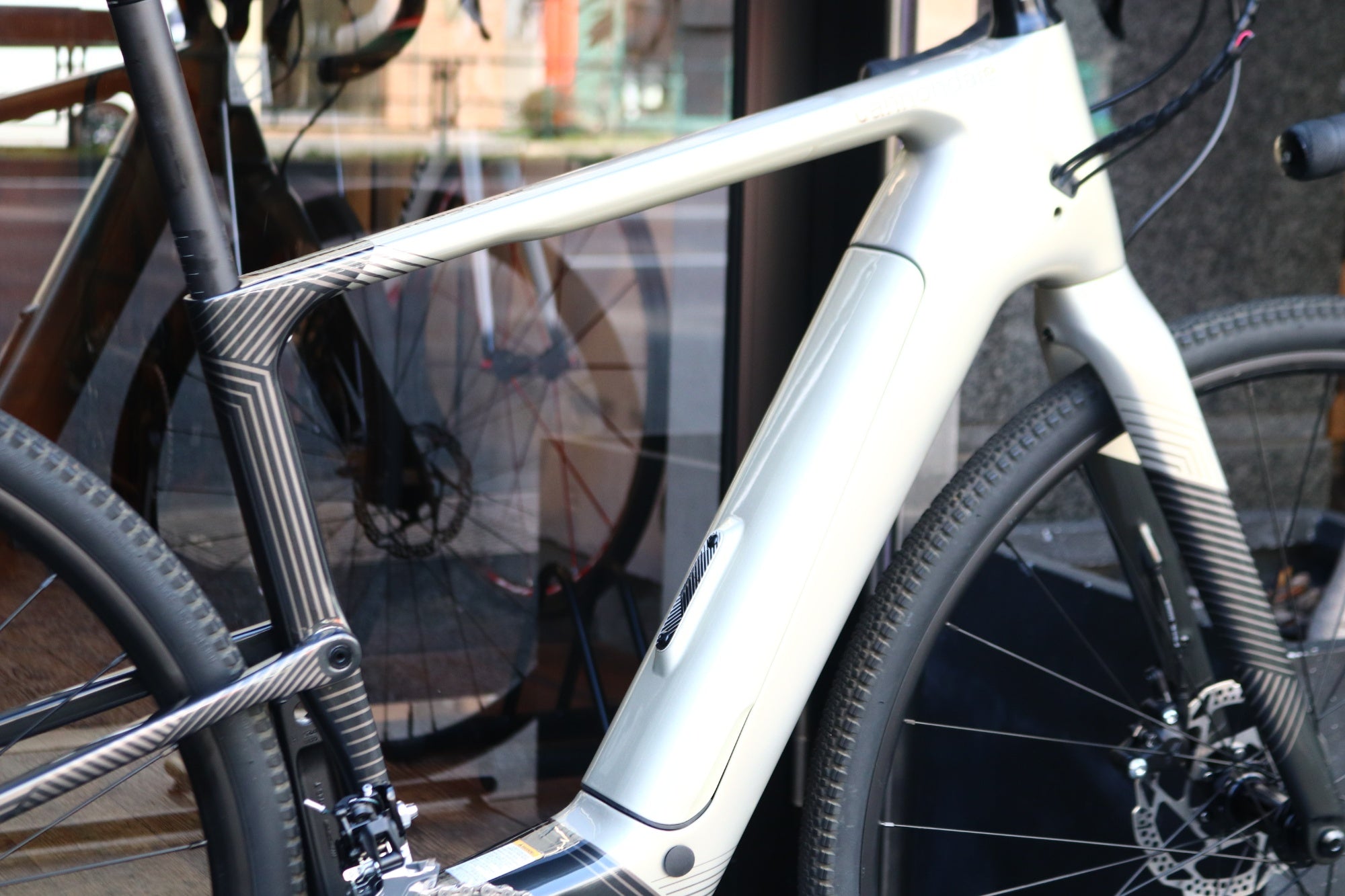 キャノンデール CANNONDALE トップストーン ネオ TOPSTONE NEO CARBON