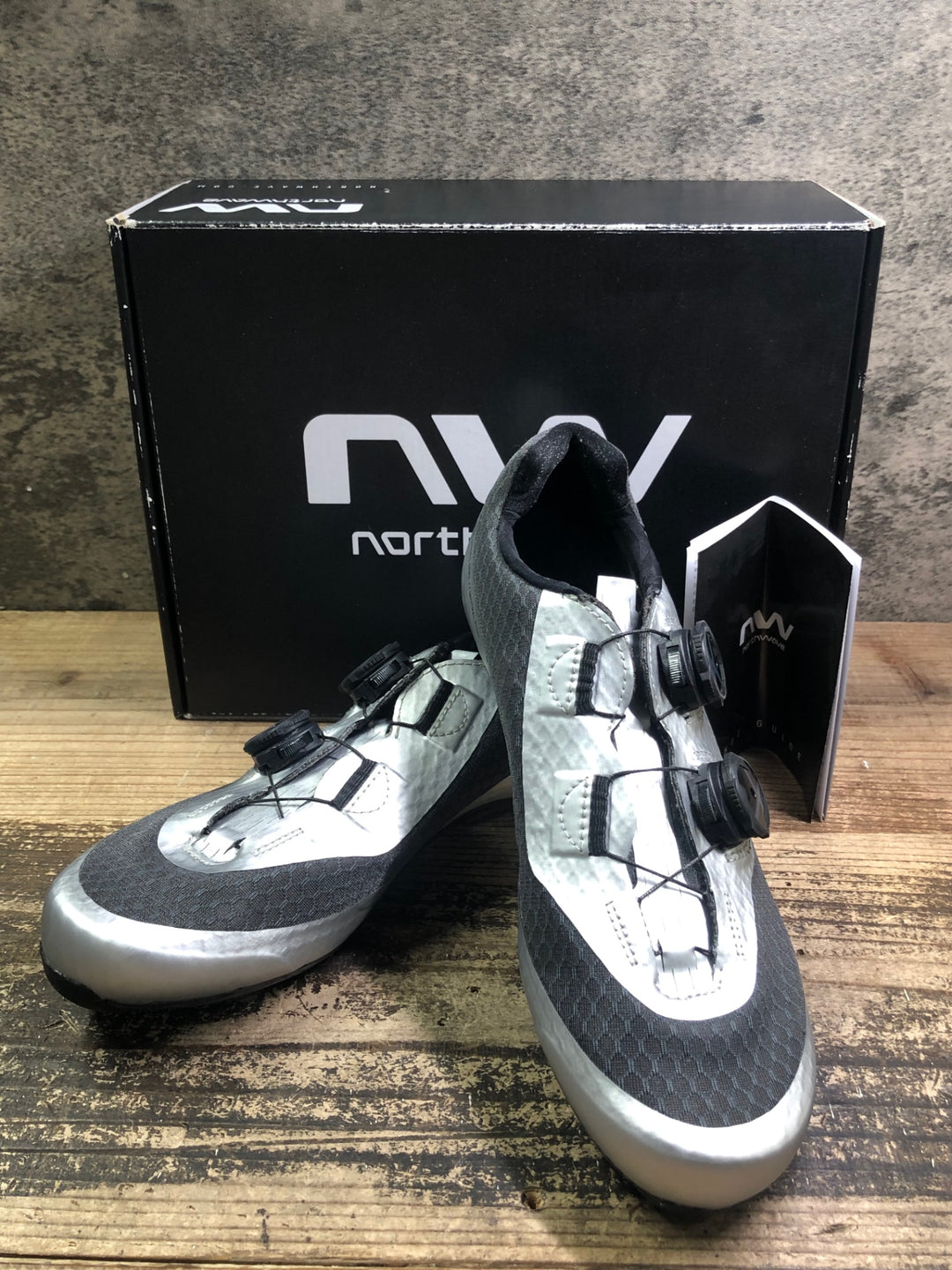 JG194 ノースウェーブ NORTH WAVE MISTRAL PLUS ビンディングシューズ SPD-SL EU40