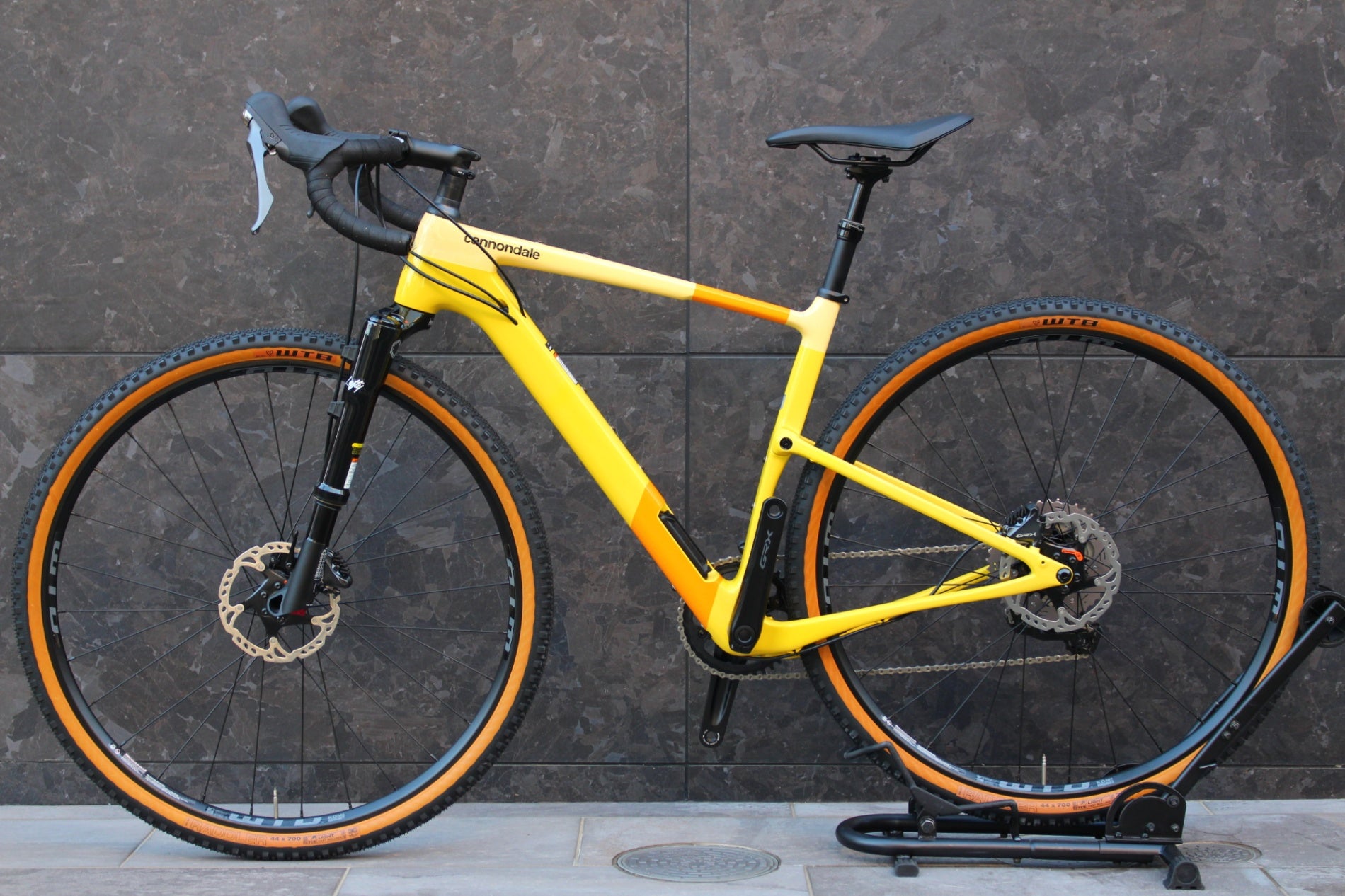 キャノンデール CANNONDALE トップストーン TOPSTONE CARBON 2 Lefty
